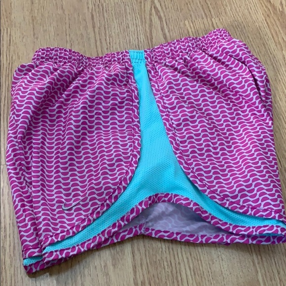 Nike Pink & Gray Tempo Shorts with Aqua Mesh Small - Picture 2 of 5